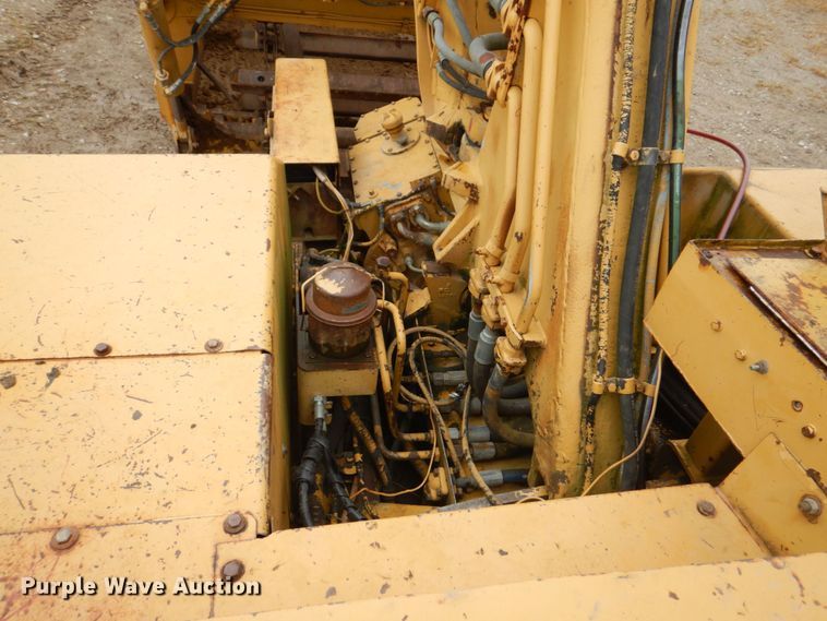 image for item DS8167 1985 Caterpillar 613C  elevating scraper
