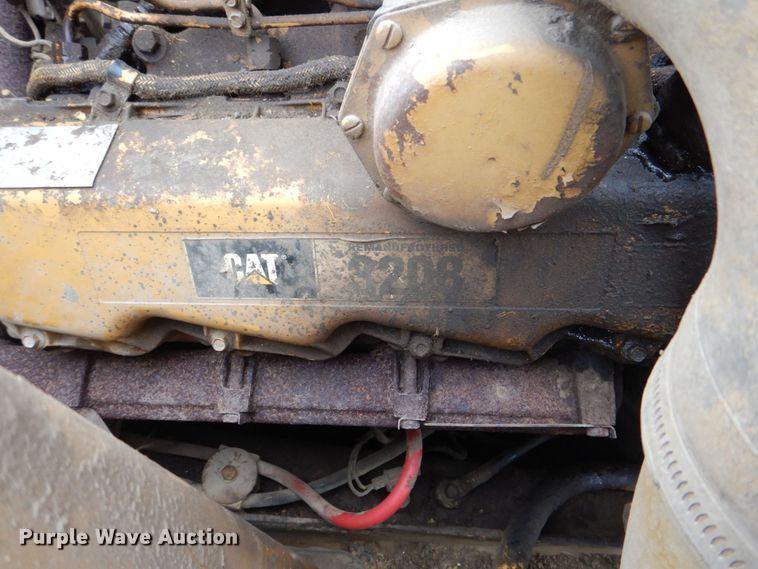 image for item DS8167 1985 Caterpillar 613C  elevating scraper