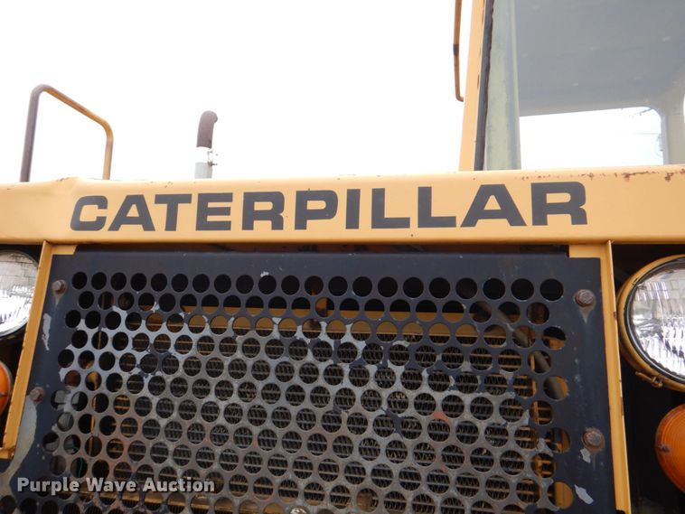 image for item DS8167 1985 Caterpillar 613C  elevating scraper