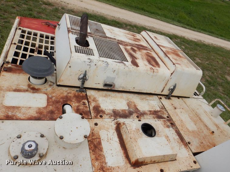 image for item DS8175 Link-Belt  LS-2800C Series II  long reach excavator