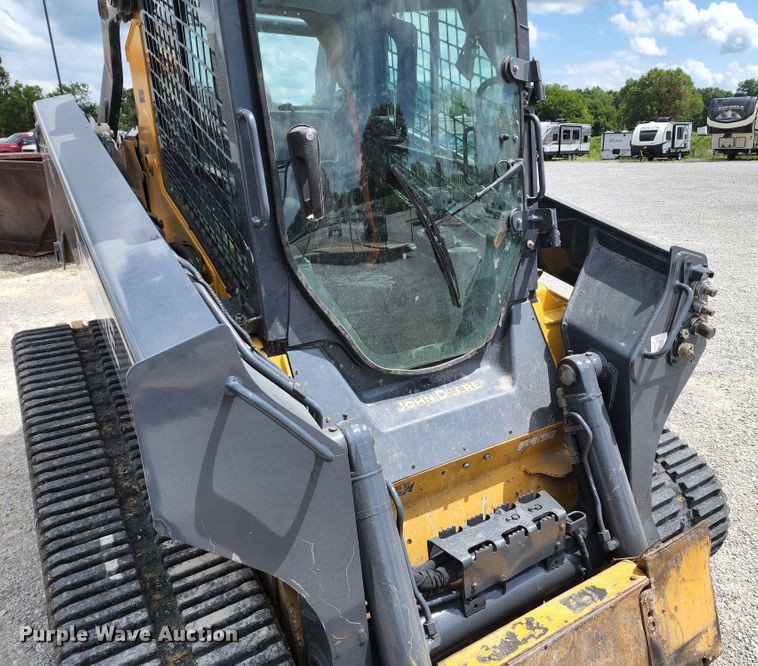 image for item JB9069 2018 John Deere 333G  tracked skid steer loader