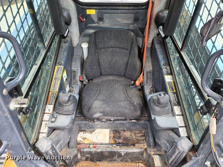 image for item JB9069 2018 John Deere 333G  tracked skid steer loader