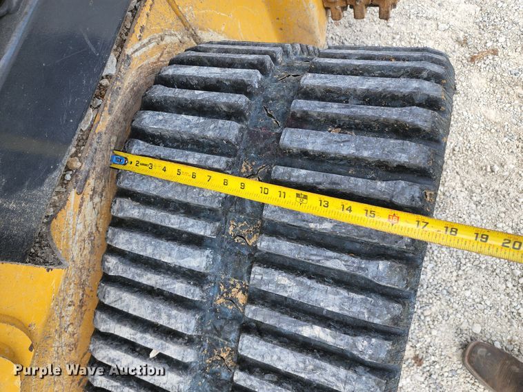 image for item JB9069 2018 John Deere 333G  tracked skid steer loader