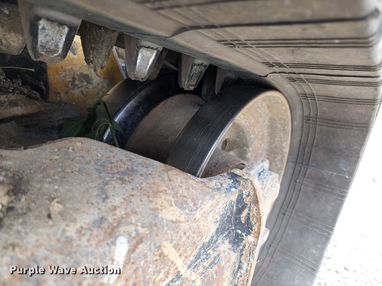 image for item JB9069 2018 John Deere 333G  tracked skid steer loader