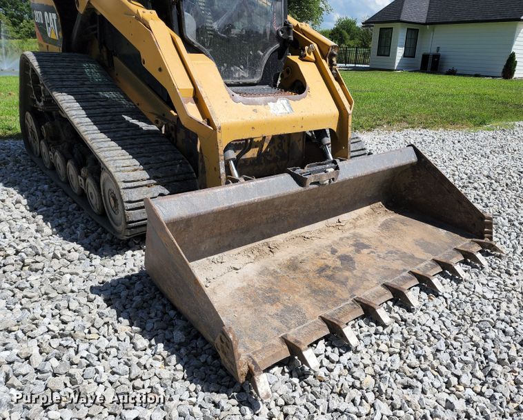 image for item JB9071 2014 Caterpillar 287D  tracked skid steer loader