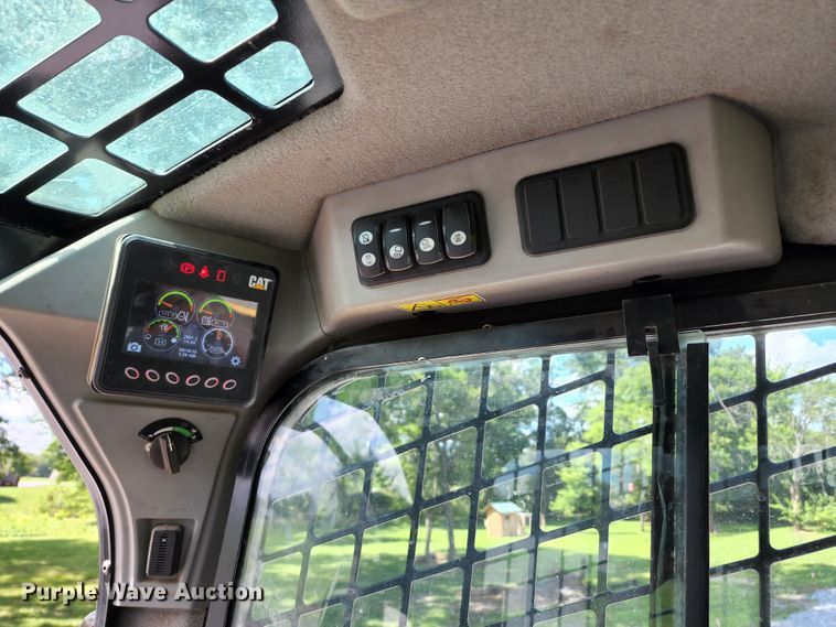 image for item JB9071 2014 Caterpillar 287D  tracked skid steer loader