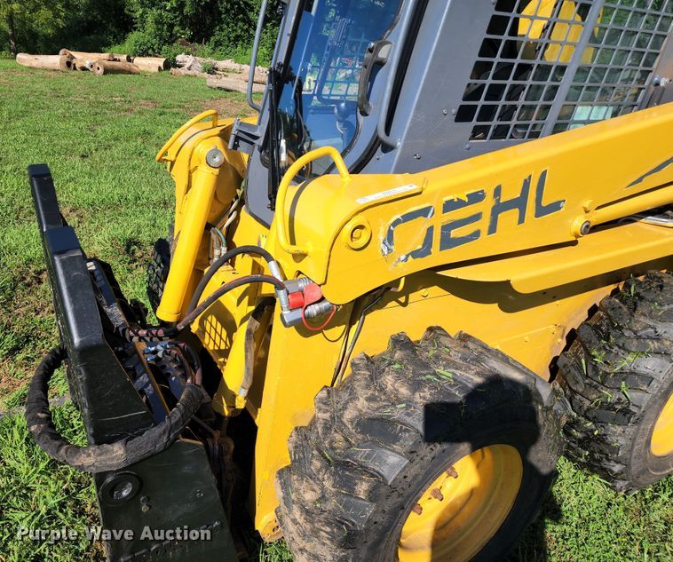 image for item JB9078 2007 Gehl 5640E Turbo  skid steer loader