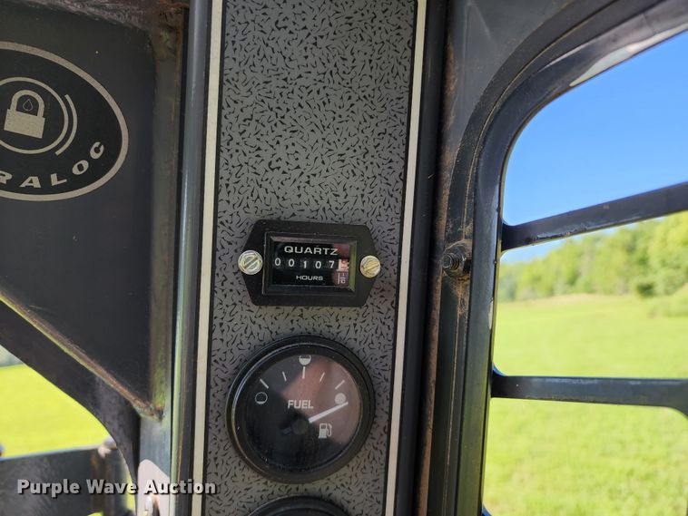 image for item JB9078 2007 Gehl 5640E Turbo  skid steer loader