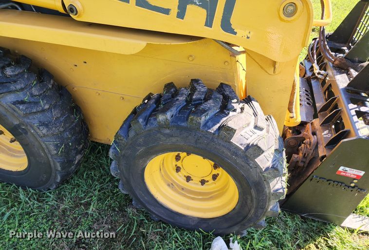 image for item JB9078 2007 Gehl 5640E Turbo  skid steer loader