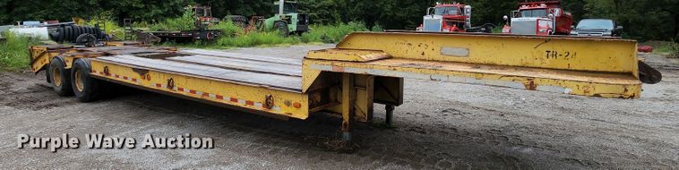 image for item JB9088 1978 Vulcan  drop deck equipment trailer