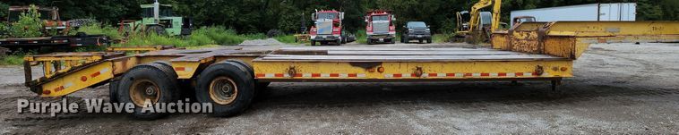 image for item JB9088 1978 Vulcan  drop deck equipment trailer