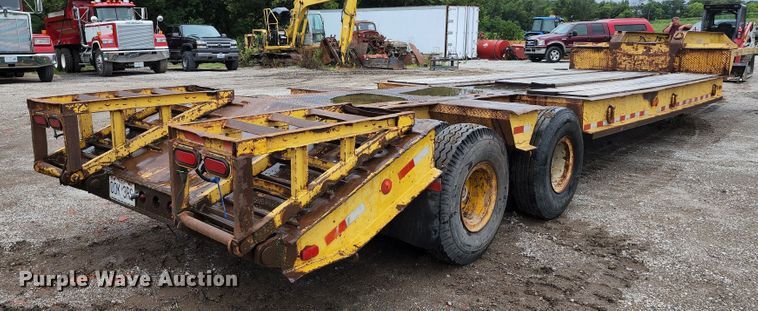 image for item JB9088 1978 Vulcan  drop deck equipment trailer