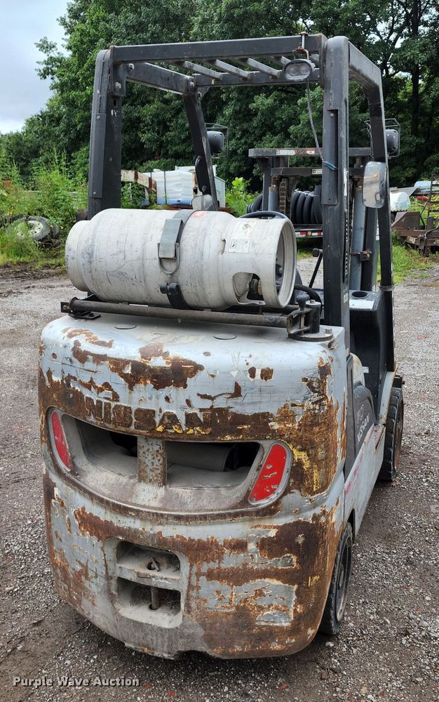 image for item JB9089 Nissan 60  forklift