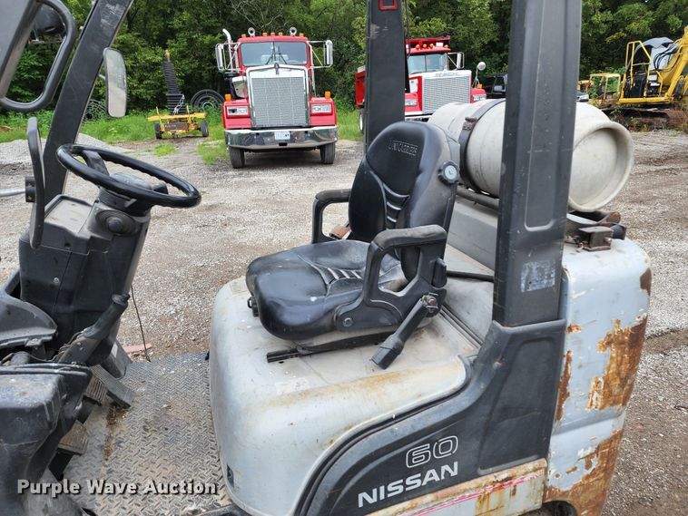 image for item JB9089 Nissan 60  forklift