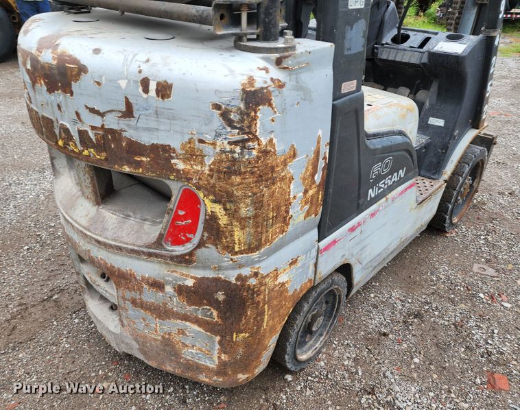 image for item JB9089 Nissan 60  forklift
