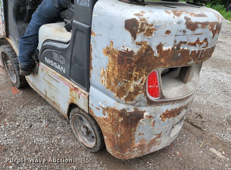 image for item JB9089 Nissan 60  forklift