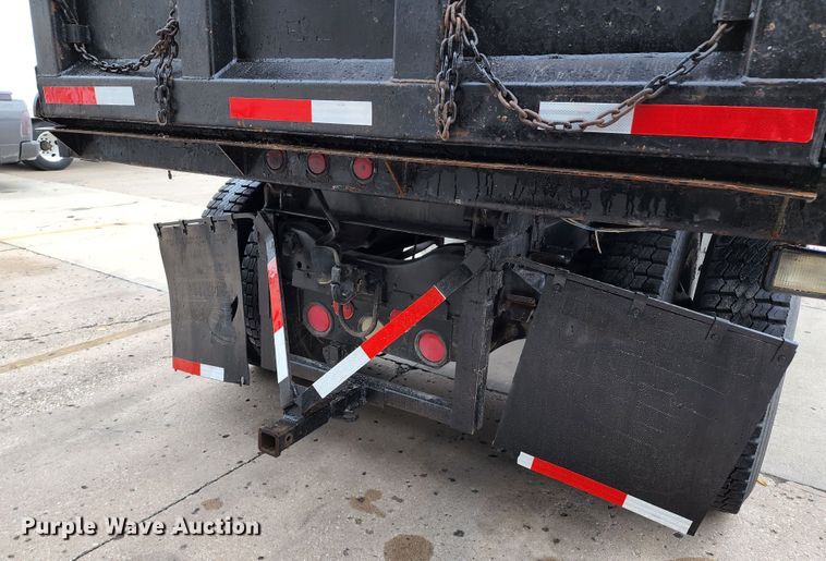 image for item JB9091 1993 Ford L9000  dump truck