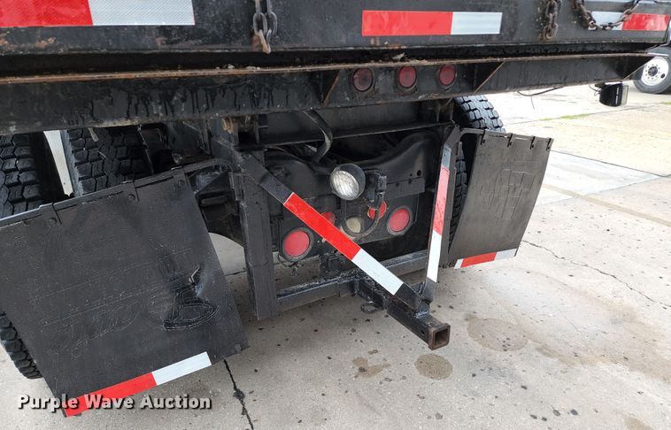 image for item JB9091 1993 Ford L9000  dump truck