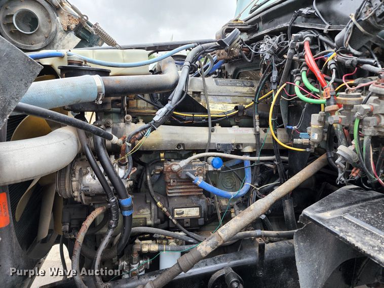 image for item JB9091 1993 Ford L9000  dump truck