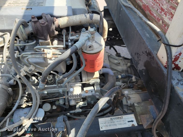 image for item JC9668 2003 GMC W4500  flatbed truck