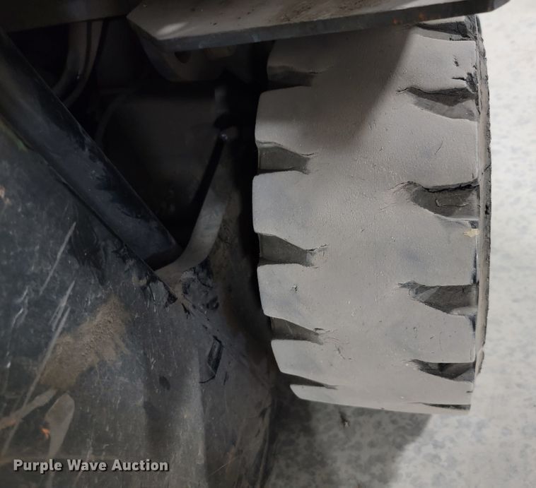 image for item JC9679 Toyota 5FBE18  forklift