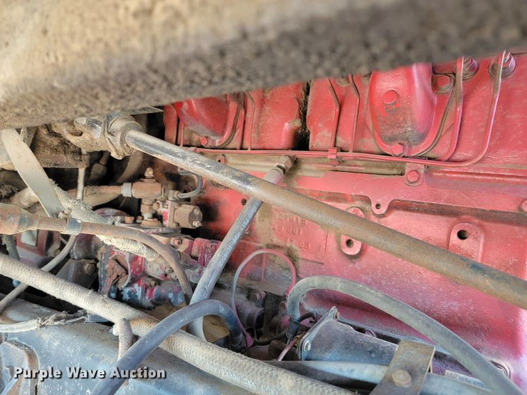 image for item JC9683 1963 International DC0405  semi truck