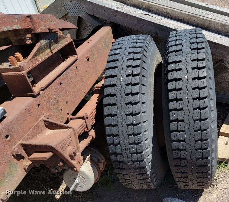 image for item JC9683 1963 International DC0405  semi truck