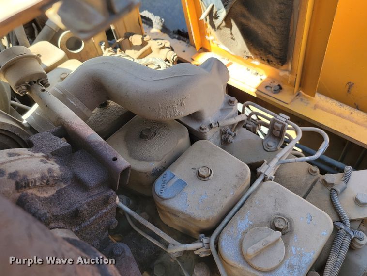 image for item JC9687 Blaw-Knox PF4410  paver