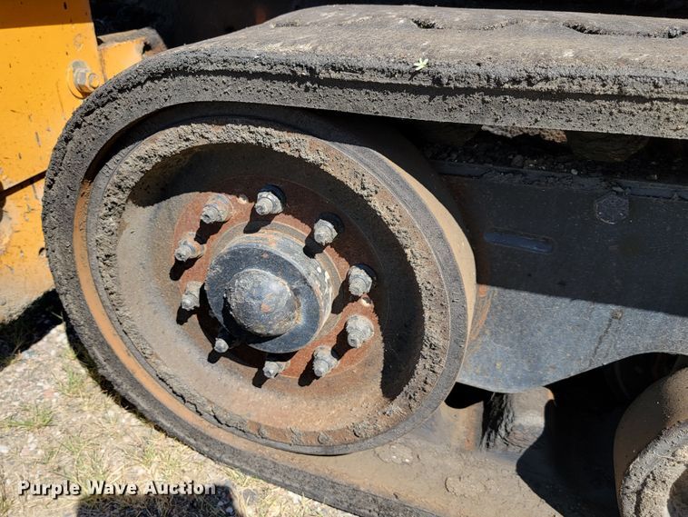 image for item JC9687 Blaw-Knox PF4410  paver