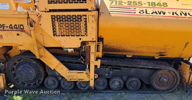 image for item JC9687 Blaw-Knox PF4410  paver