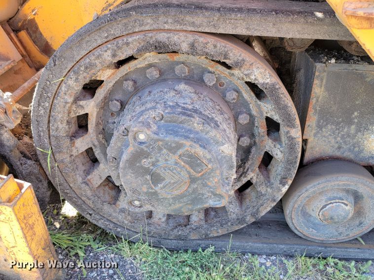 image for item JC9687 Blaw-Knox PF4410  paver