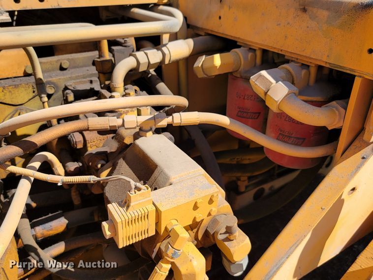 image for item JC9687 Blaw-Knox PF4410  paver