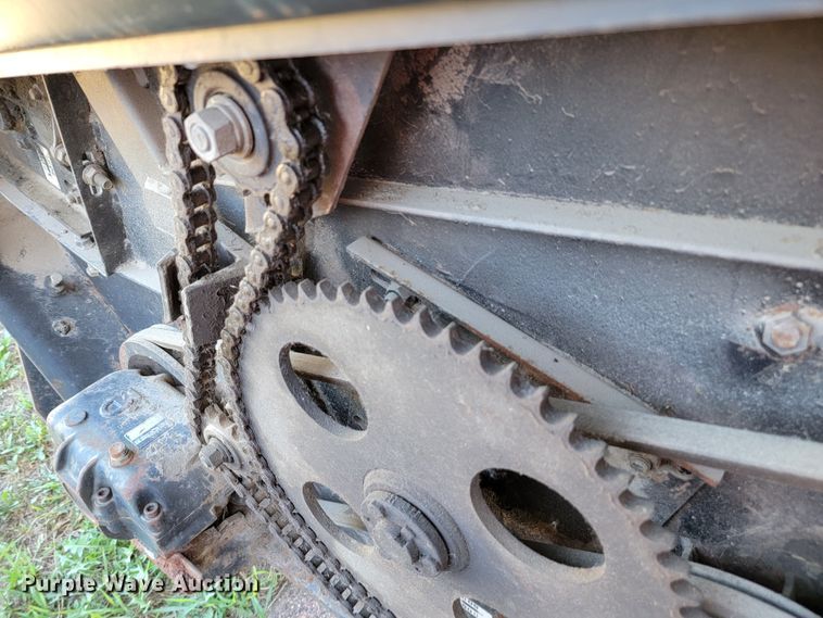 image for item JC9689 1999 MacDon 5000  windrower