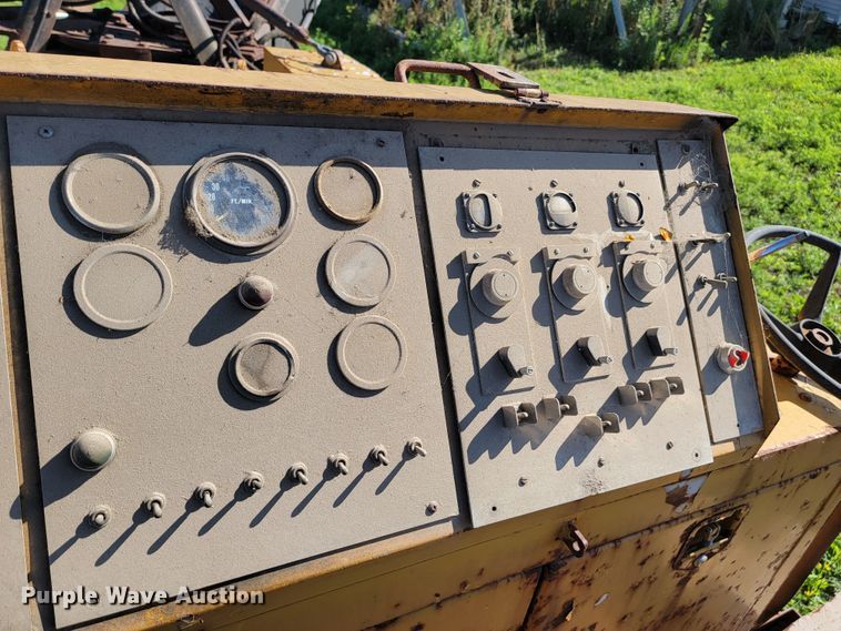 image for item JC9697 Dynapac PL2000  cold planer