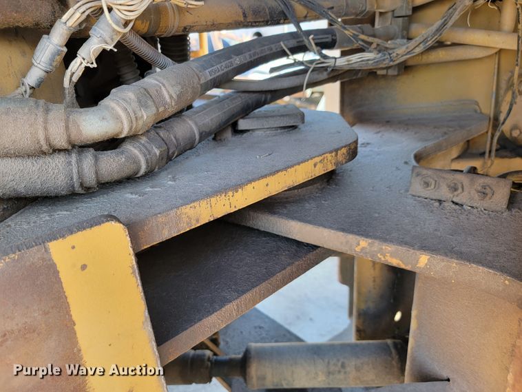 image for item JC9698 1989 Fiat-Allis FR12B  wheel loader