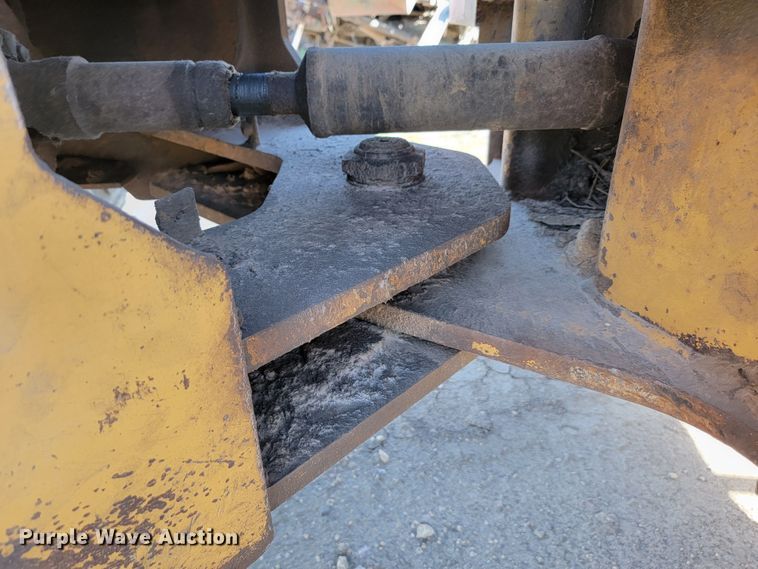 image for item JC9698 1989 Fiat-Allis FR12B  wheel loader