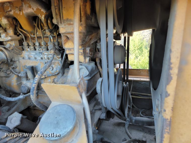 image for item JC9698 1989 Fiat-Allis FR12B  wheel loader