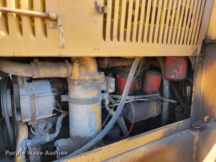 image for item JC9698 1989 Fiat-Allis FR12B  wheel loader