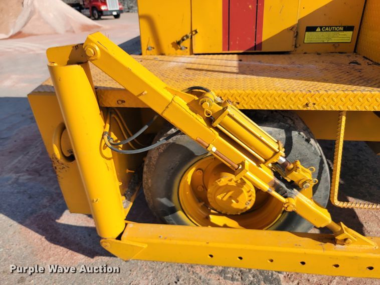 image for item JC9700 1987 Blaw-Knox RW100A  road widener