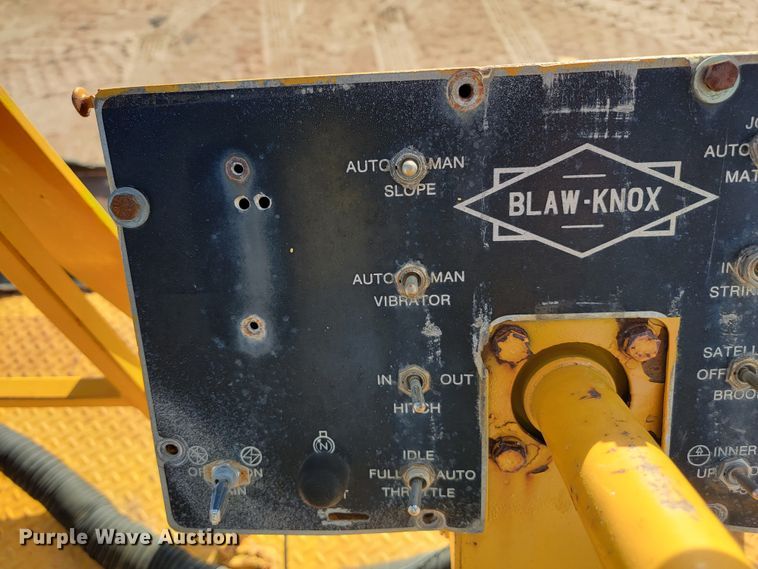 image for item JC9700 1987 Blaw-Knox RW100A  road widener