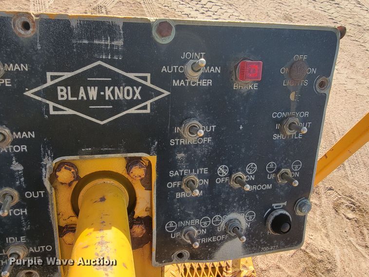 image for item JC9700 1987 Blaw-Knox RW100A  road widener