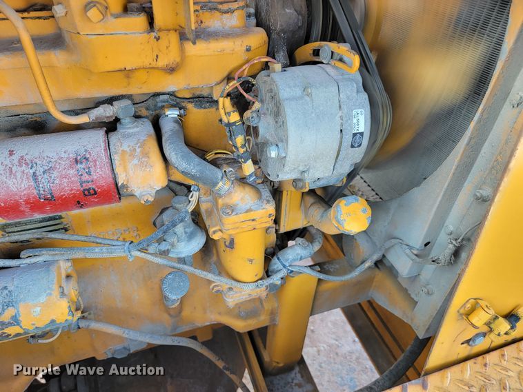 image for item JC9700 1987 Blaw-Knox RW100A  road widener