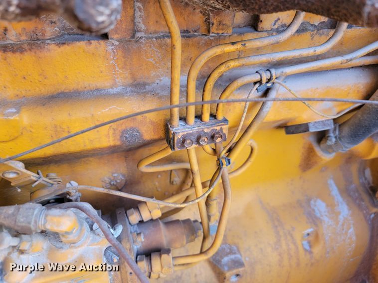 image for item JC9700 1987 Blaw-Knox RW100A  road widener