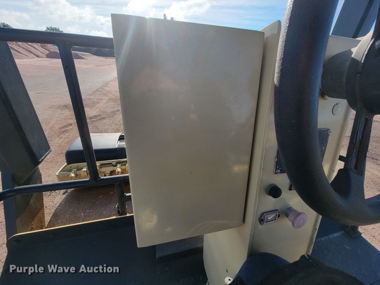 image for item JC9702 Ingersoll Rand DD90  double drum vibratory roller