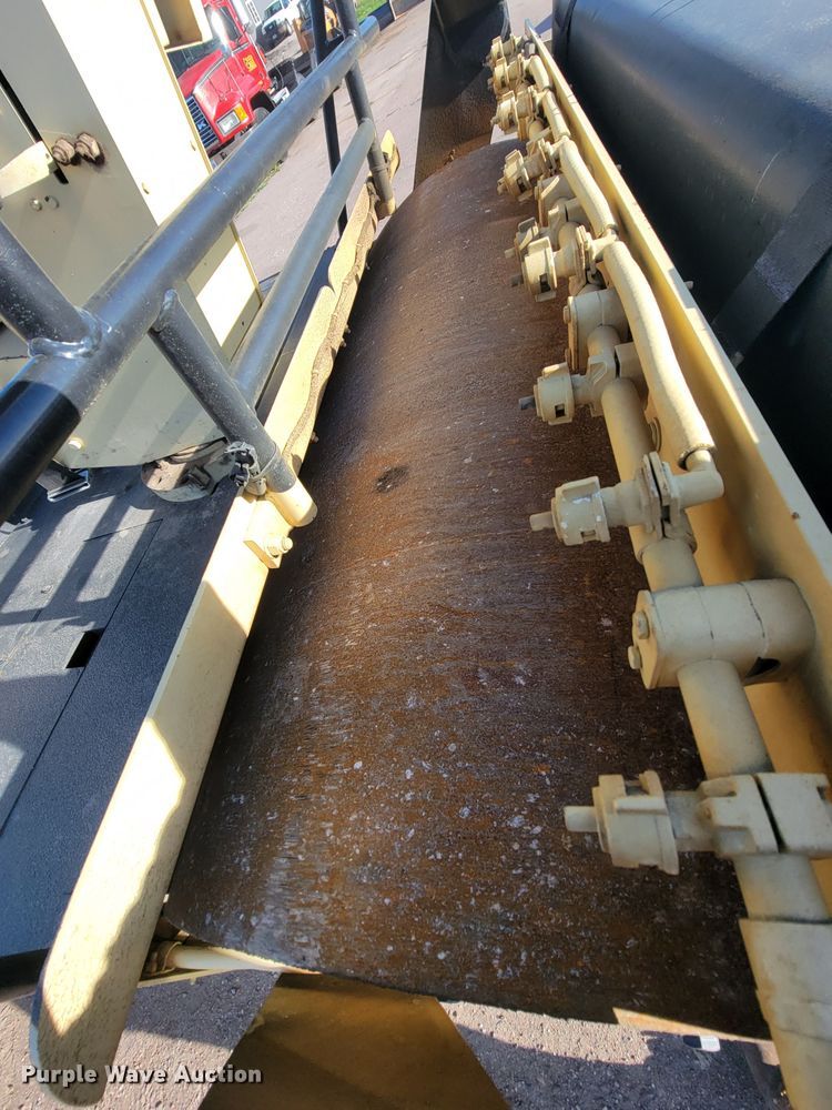 image for item JC9702 Ingersoll Rand DD90  double drum vibratory roller