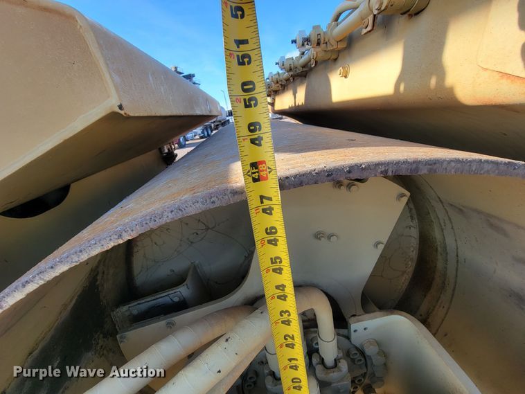 image for item JC9702 Ingersoll Rand DD90  double drum vibratory roller