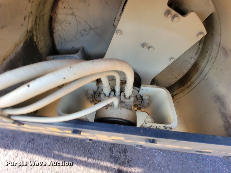 image for item JC9702 Ingersoll Rand DD90  double drum vibratory roller