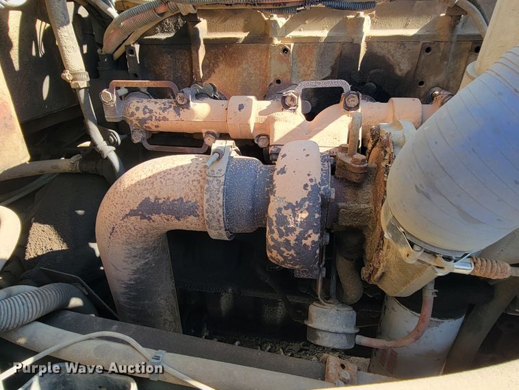 image for item JC9704 2001 Freightliner FL70  flatbed truck