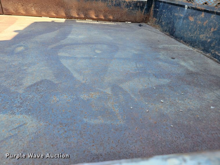 image for item JC9704 2001 Freightliner FL70  flatbed truck