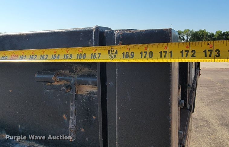 image for item JC9704 2001 Freightliner FL70  flatbed truck